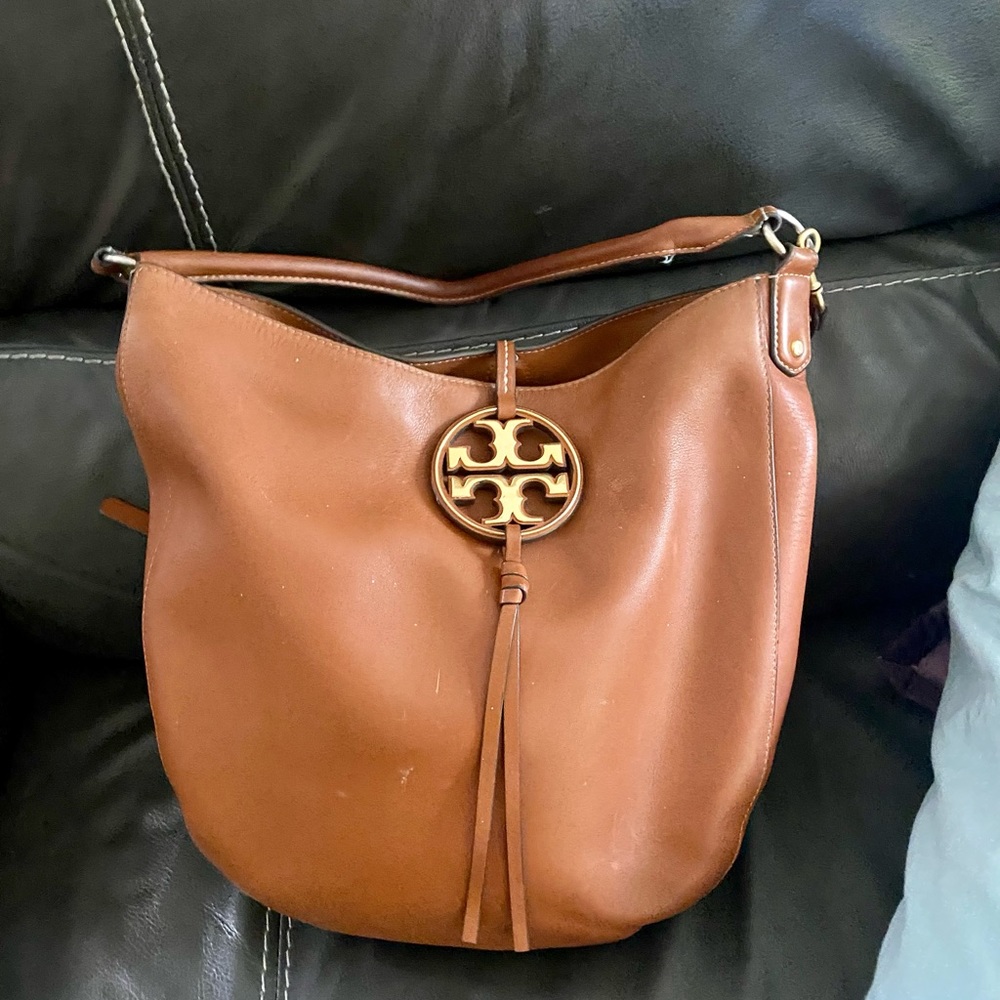 Tory Burch Miller Slouchy Aged Camello Leather Hobo Bag.